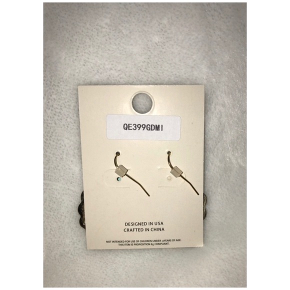 POMINA Mandala Tear Drop Hook Earrings - Picture 5 of 7